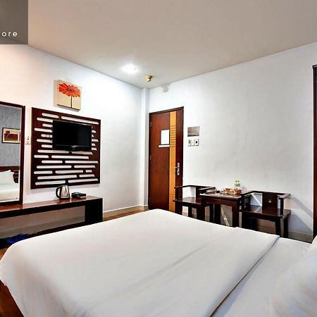 HANZ Front Hotel Meraki 198 Bui Vien Ho Chi Minh-stad Buitenkant foto